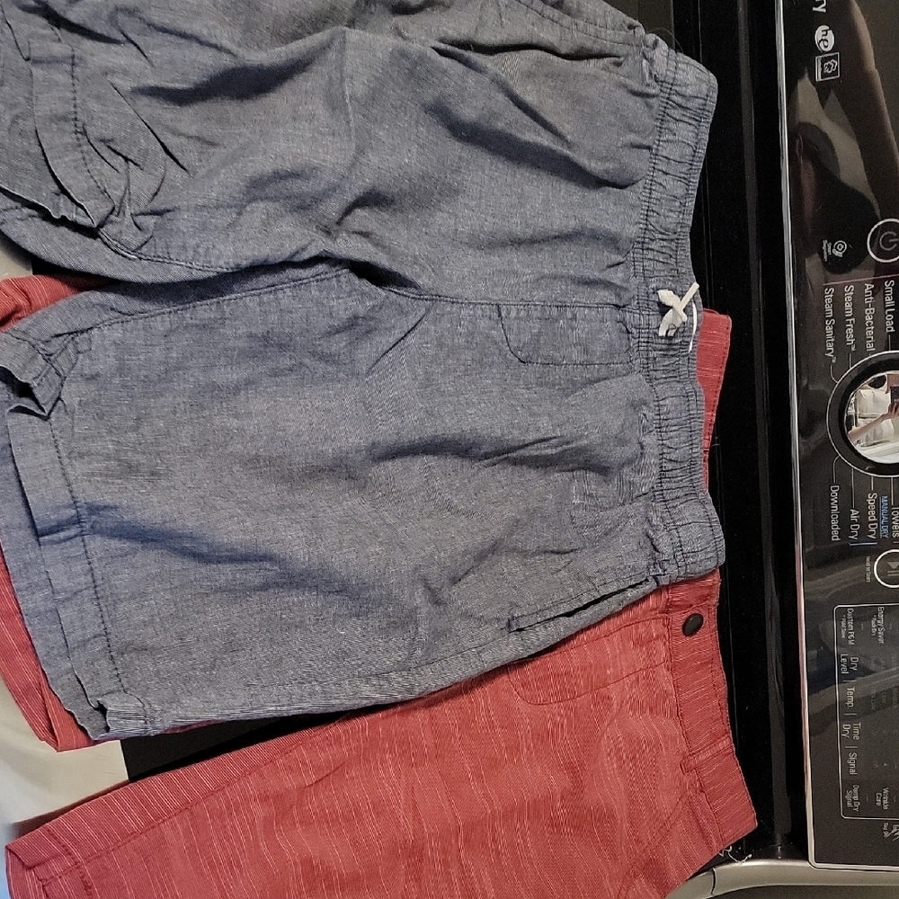 Old Navy 2 Pack Of Boys Shorts Red And Blue